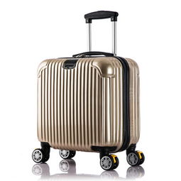 瞿宋箱包 產(chǎn)品品質(zhì)與多元加盟、電子商務(wù)發(fā)展全解析